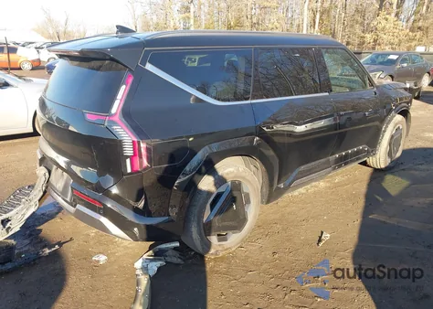 2024 Kia Ev9 Land from USA, damaged, VIN KNDADFS54R6027975